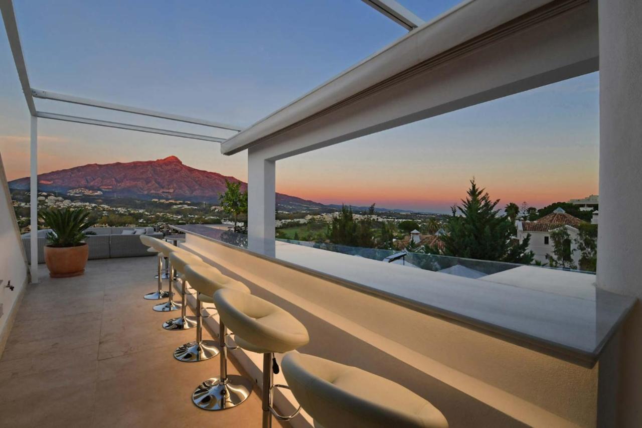 7 Bedrooms With Sea View Private Pool And Jacuzzi At 3 Km Away From The Beach Villa Marbella